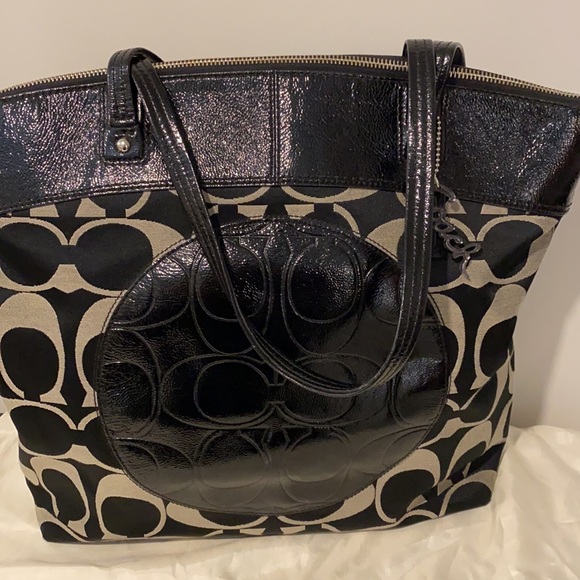 Coach black monogrammed tote - Picture 2 of 7